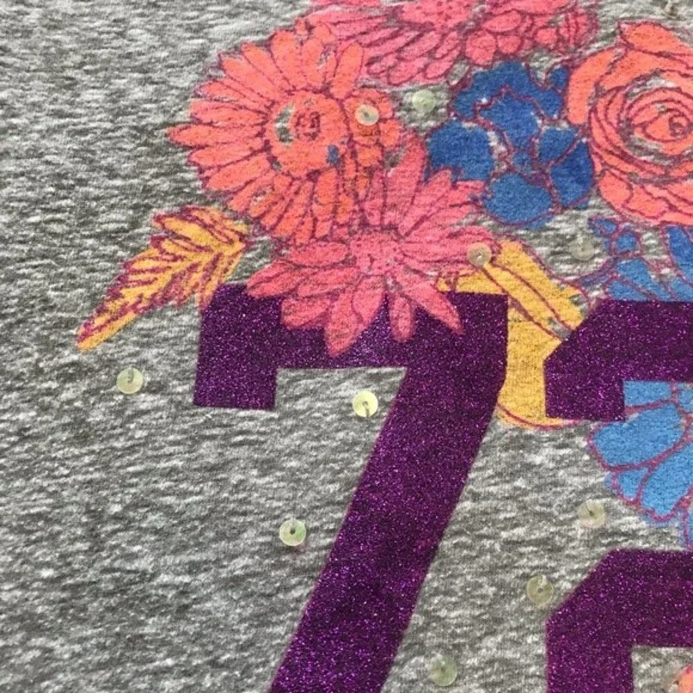 Gap kids Gray tee short sleeve floral graphic t-shirt size XXL Kids